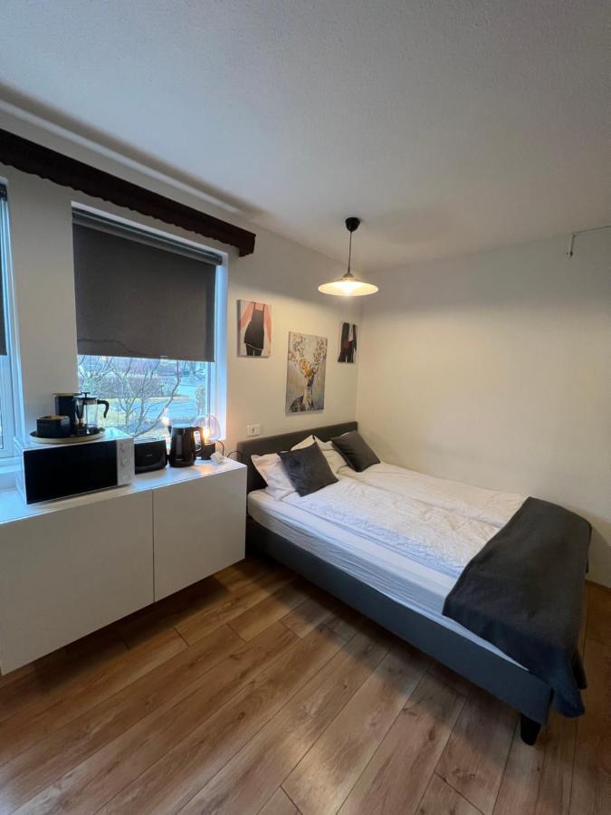 Studio Apartment In Hafnarfjörður Bagian luar foto