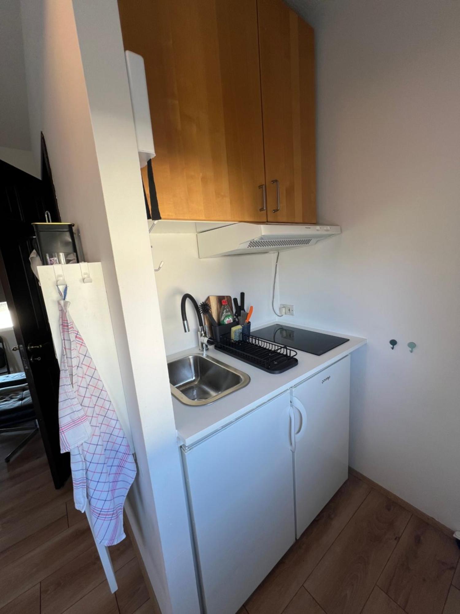 Studio Apartment In Hafnarfjörður Bagian luar foto